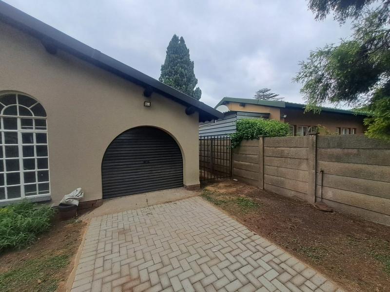 3 Bedroom Property for Sale in Vaalpark Free State